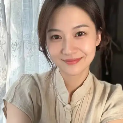 何凡铭